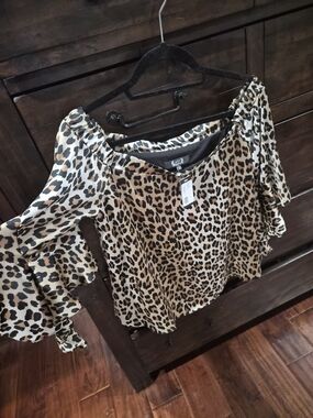 Boutique 9 Leopard Print Off-Shoulder Top - Tan & Black